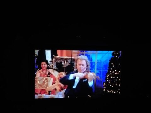 GWIAZDKA  Z  MAESTRO  ANDRE  RIEU .