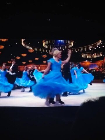GWIAZDKA  Z  MAESTRO  ANDRE  RIEU .
