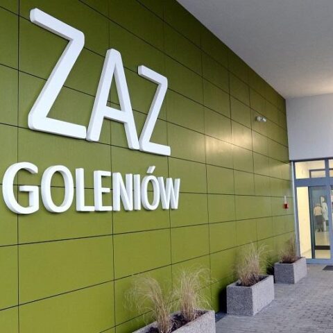 ZWIEDZAMY    Z A Z