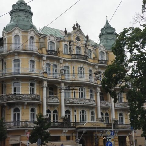 MAGICZNE KARLOVE  WARY I PILZNEŃSKI KRAJ.....