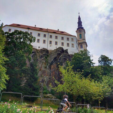 MAGICZNE KARLOVE  WARY I PILZNEŃSKI KRAJ.....