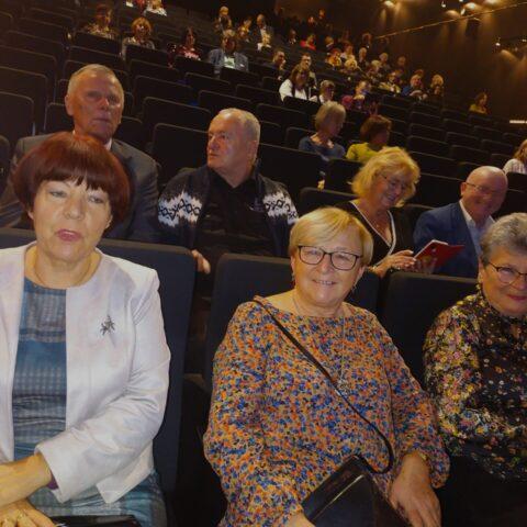 WYJĄTKOWY    KONCERT ....