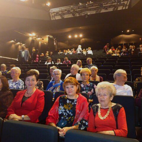 WYJĄTKOWY    KONCERT ....