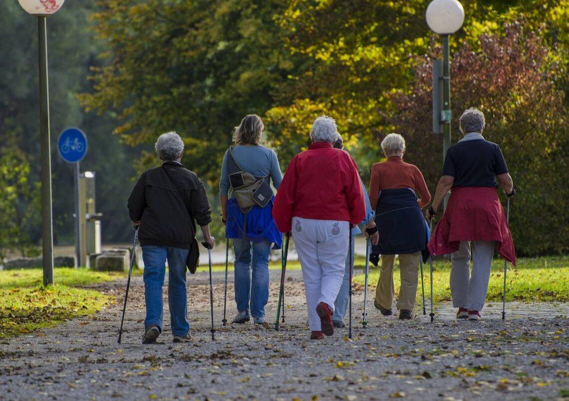 NORDIC WALKING W USTCE NORDIC WALKING W USTCE